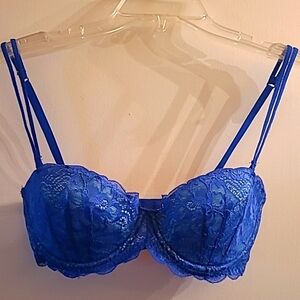 PINK Victoria's Secret Blue Lace Multi-Way Demi Demi-buste Polyvalent 32D